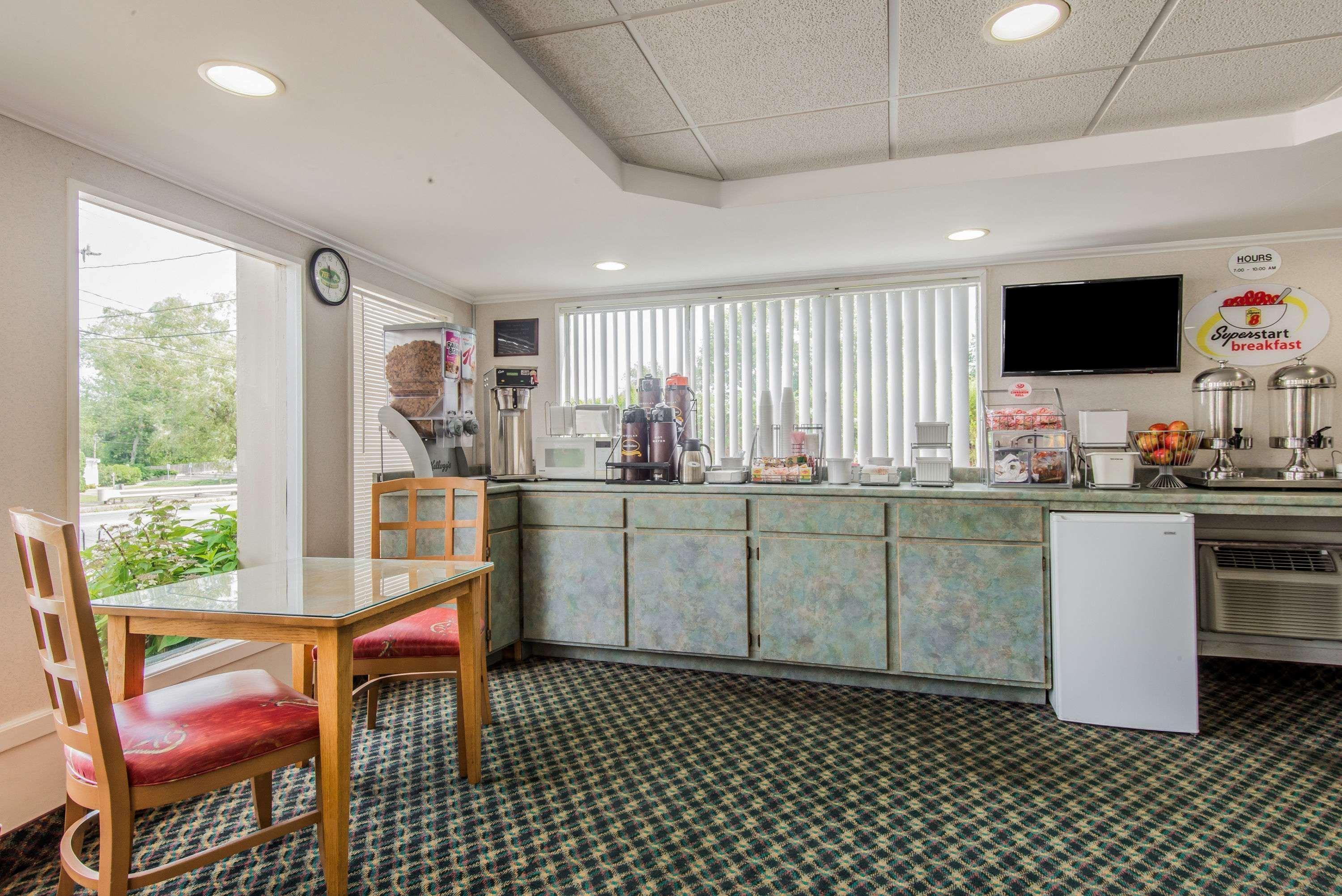 Relax Inn Cape Cod West Yarmouth Hyannis Экстерьер фото